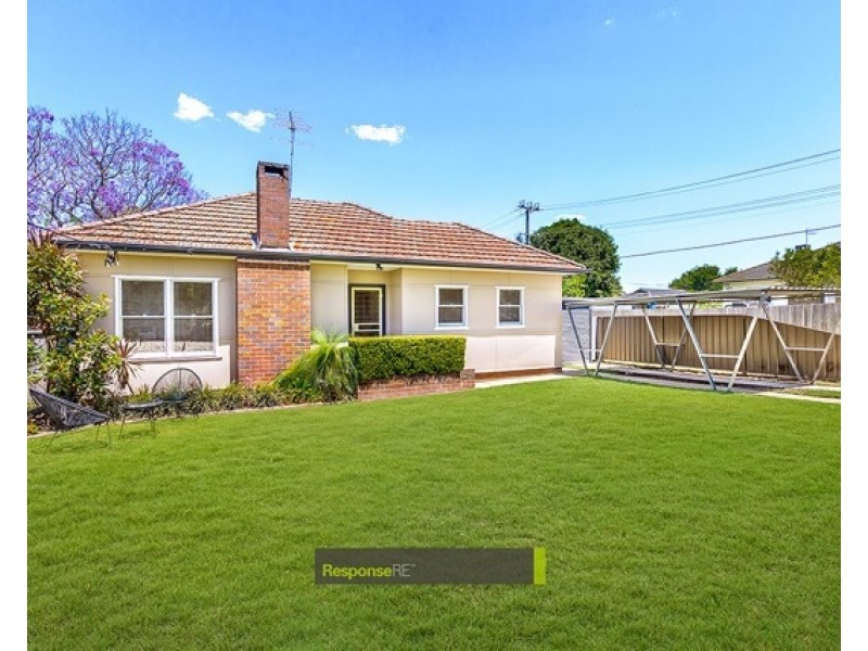 5 Edward Street, Northmead NSW 2152