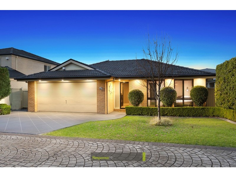 37 Rebellion Circuit, Beaumont Hills NSW 2155