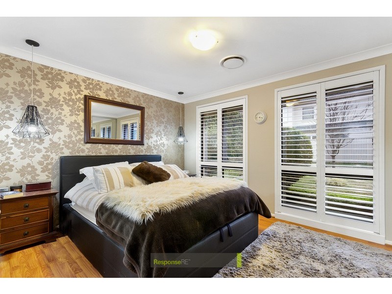 37 Rebellion Circuit, Beaumont Hills NSW 2155