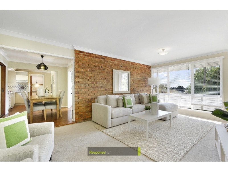 6 Frensham Place, Dural NSW 2158