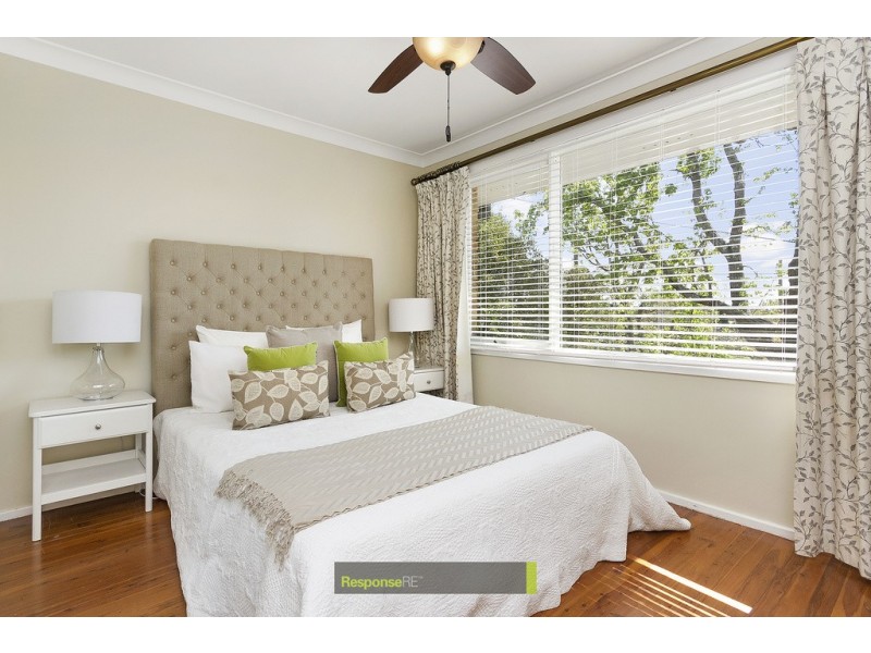 6 Frensham Place, Dural NSW 2158