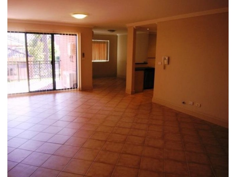 4/15-19 Hume Avenue, Castle Hill NSW 2154