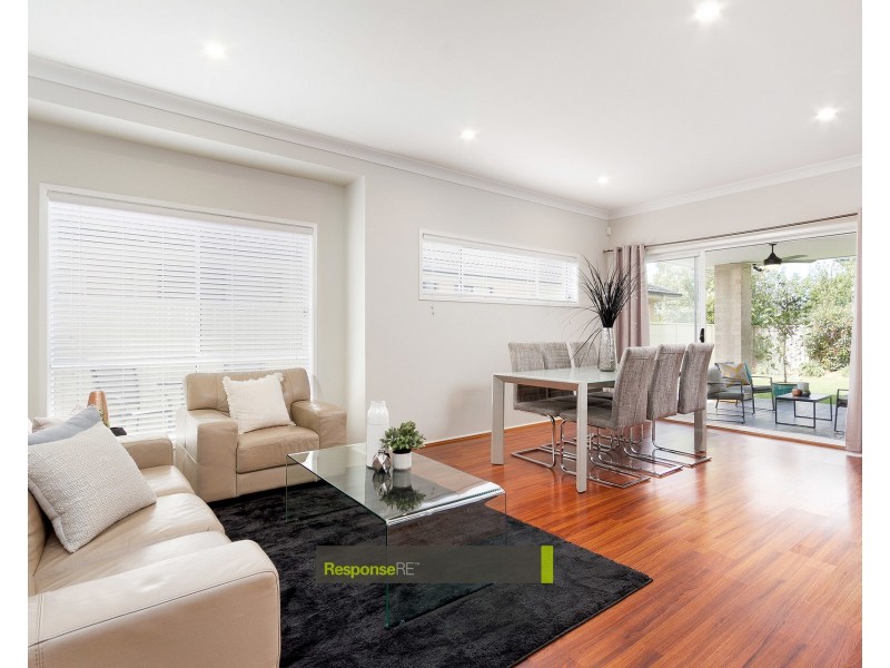 35 Rebellion Circuit, Beaumont Hills NSW 2155