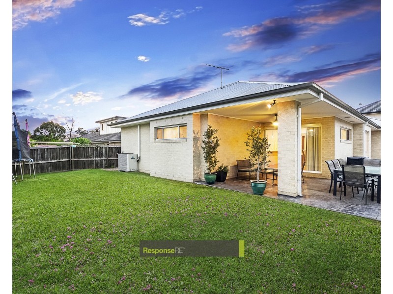 35 Rebellion Circuit, Beaumont Hills NSW 2155
