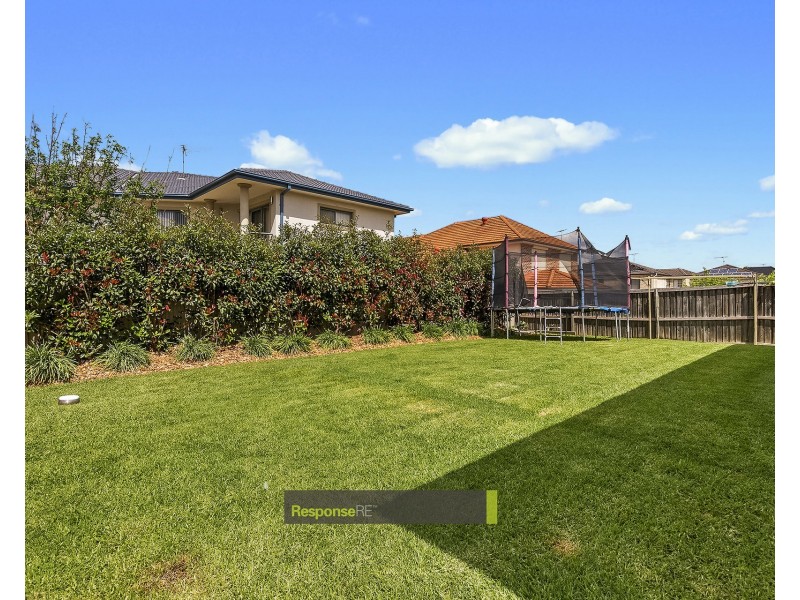 35 Rebellion Circuit, Beaumont Hills NSW 2155