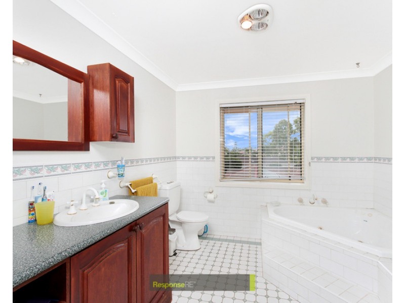 15 Bingara Crescent, Bella Vista NSW 2153