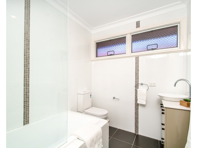 12 Peter Street, Baulkham Hills NSW 2153