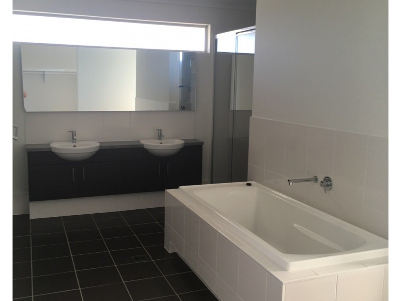 LOT 435 Grenfell Place, Colebee NSW 2761