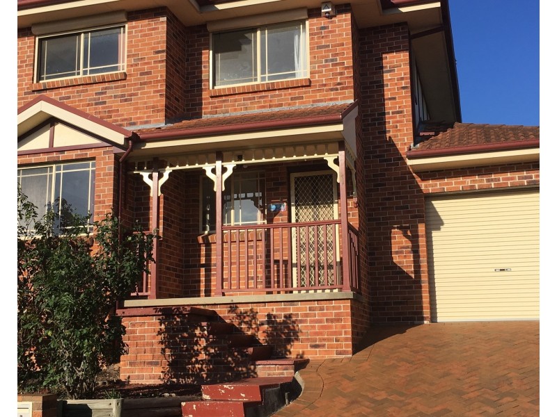 1 Hambro Avenue, Glenwood NSW 2768