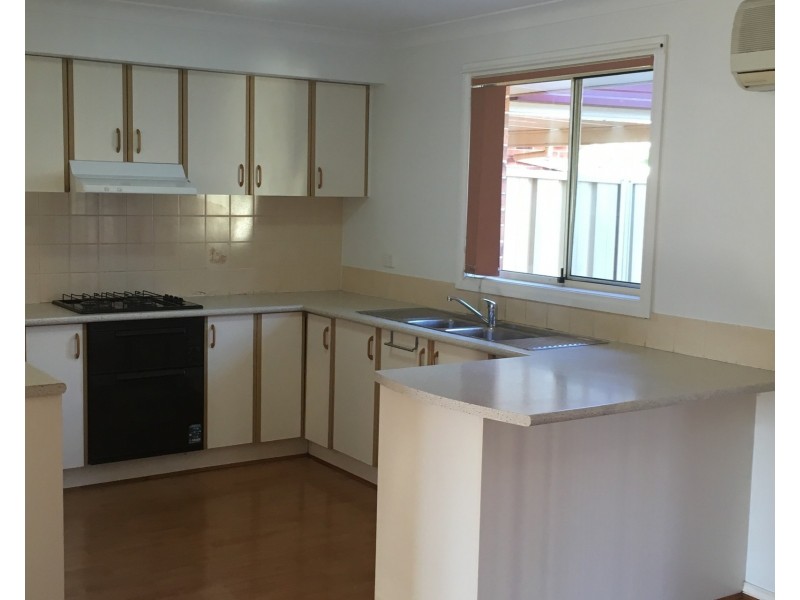 1 Hambro Avenue, Glenwood NSW 2768