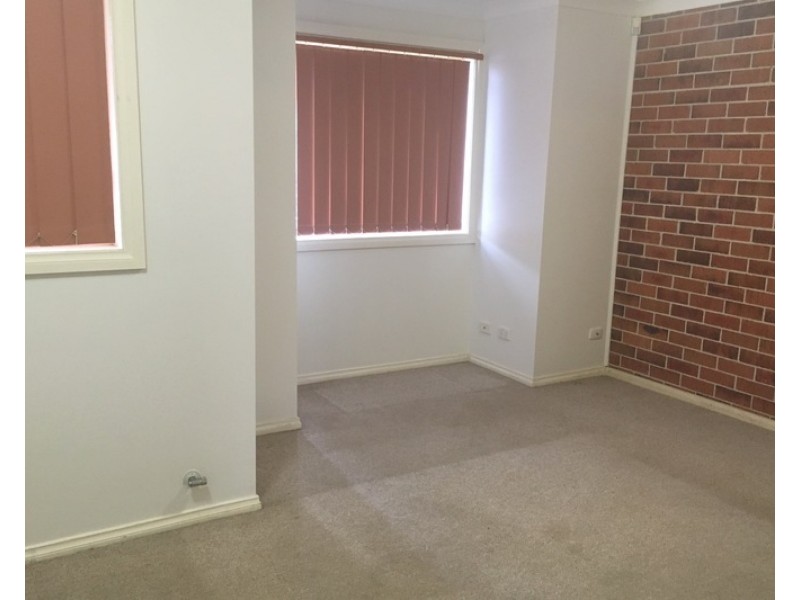 1 Hambro Avenue, Glenwood NSW 2768