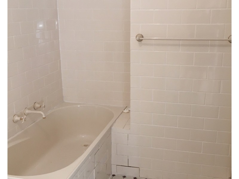 1 Hambro Avenue, Glenwood NSW 2768