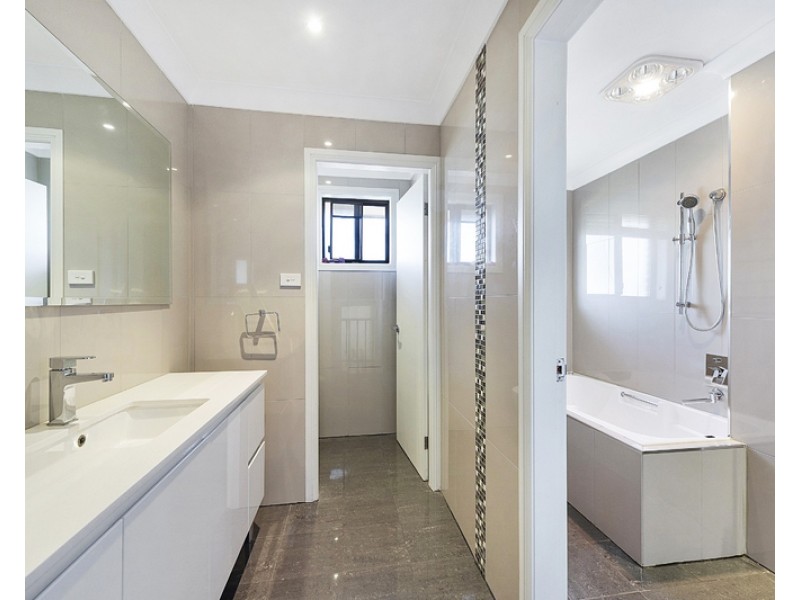 3 Kelly Close, Baulkham Hills NSW 2153