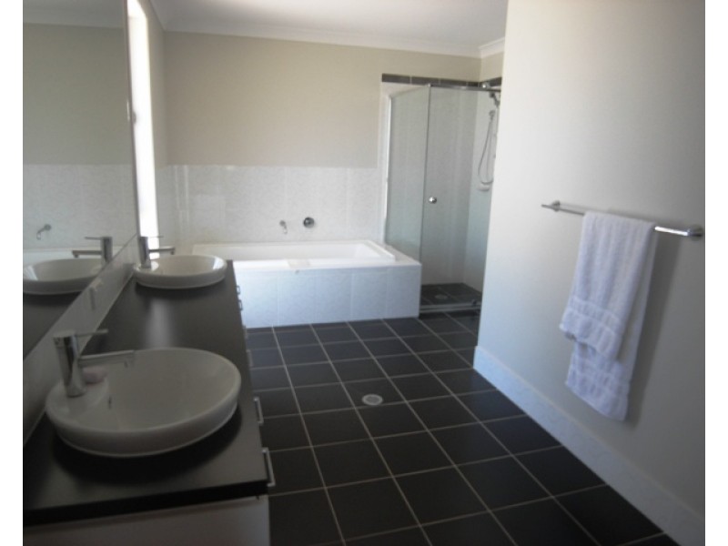 4 Darrabarra Way, Rouse Hill NSW 2155