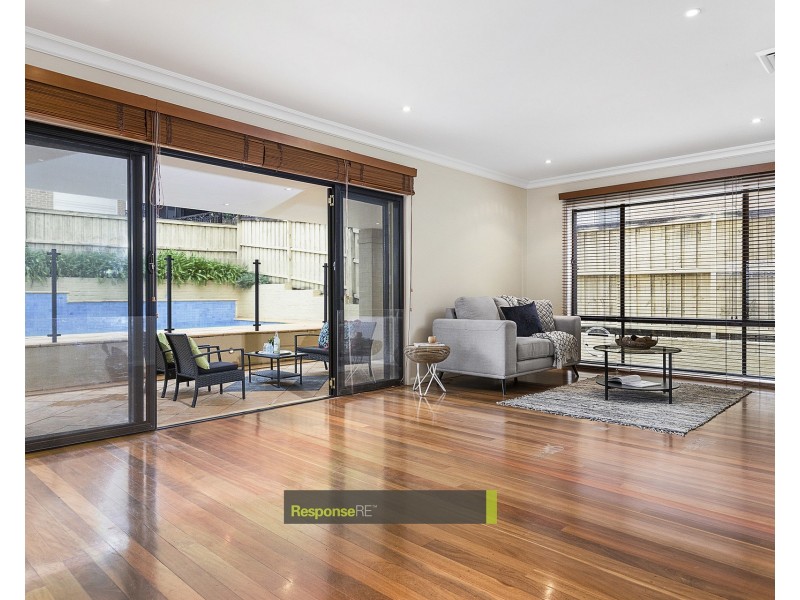 8 Fairmont Avenue, Bella Vista NSW 2153