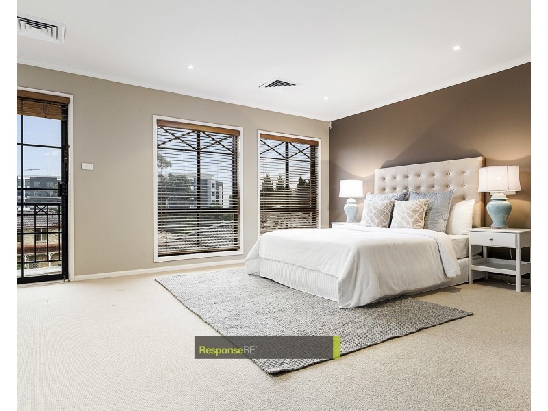 8 Fairmont Avenue, Bella Vista NSW 2153