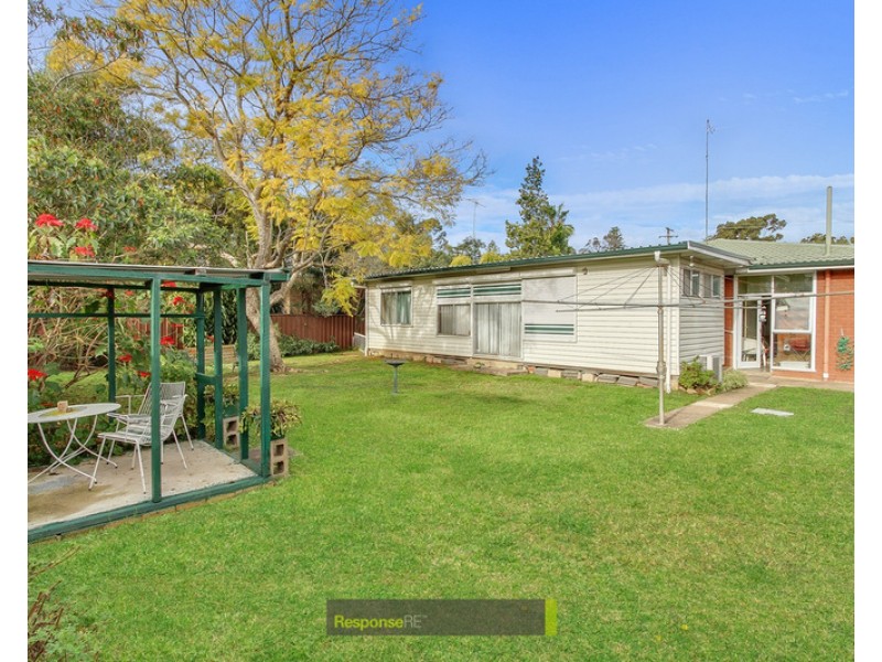 8 Roxborough Park Road, Baulkham Hills NSW 2153