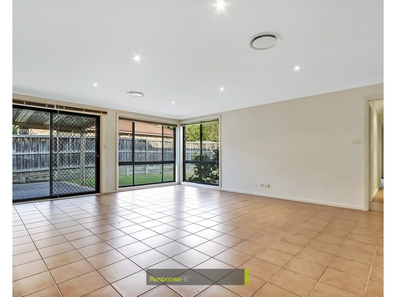 38 Applebox Avenue, Glenwood NSW 2768