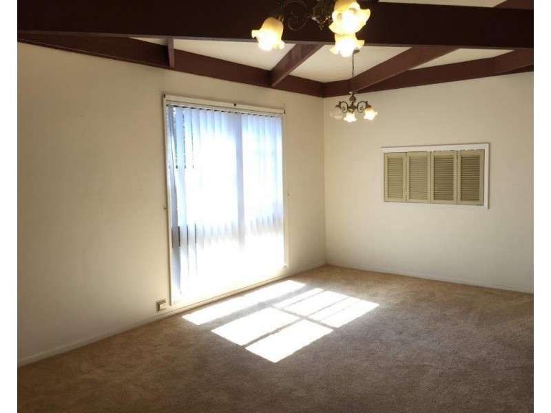 48 Rondelay Drive, Castle Hill NSW 2154