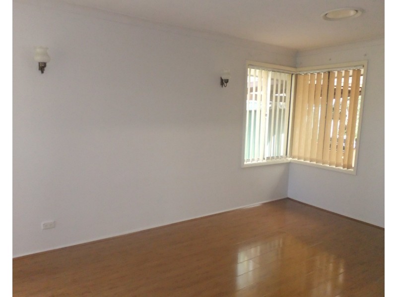 4 Mulheron Avenue, Baulkham Hills NSW 2153