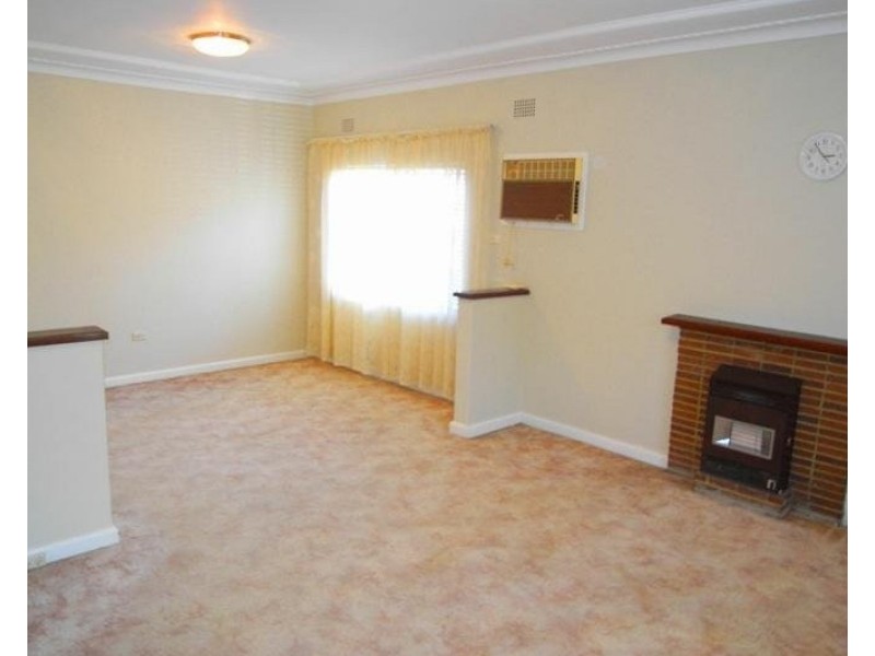 7 Beamish Road, Northmead NSW 2152