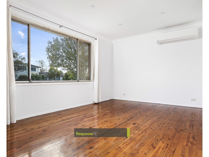 25 Tichborne Drive, Quakers Hill NSW 2763