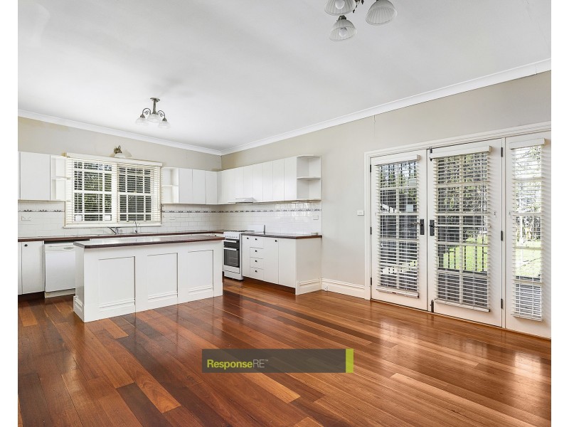 18 Moxhams Road, Northmead NSW 2152