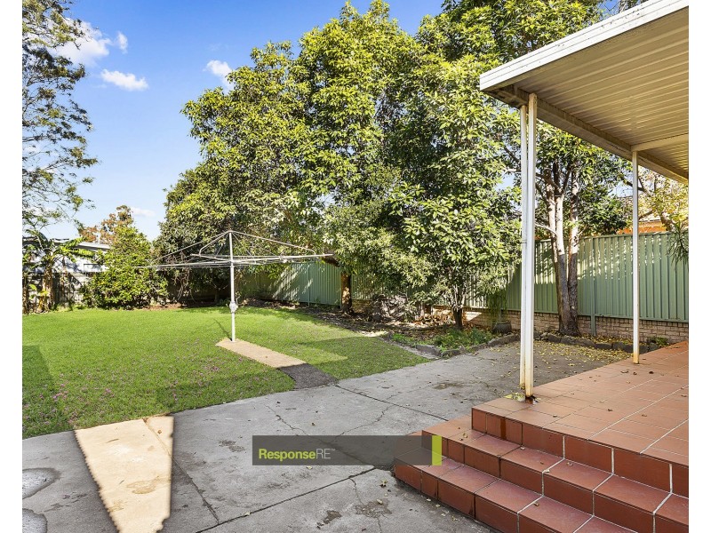 18 Moxhams Road, Northmead NSW 2152