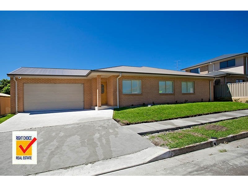 1/106 Addison Avenue, Lake Illawarra NSW 2528