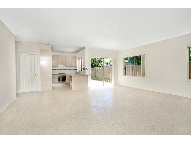 1/106 Addison Avenue, Lake Illawarra NSW 2528