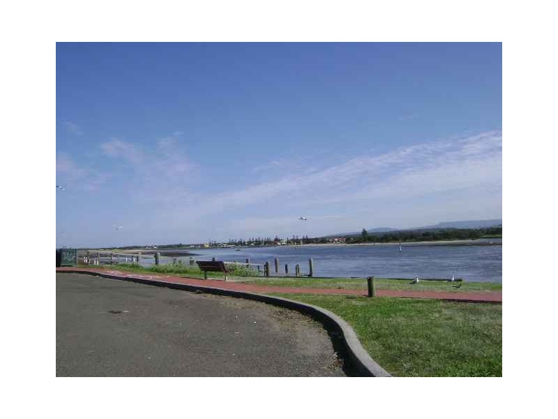89 Waratah Street, Windang NSW 2528