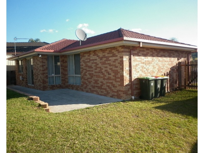 9 Stephens Street, Albion Park NSW 2527