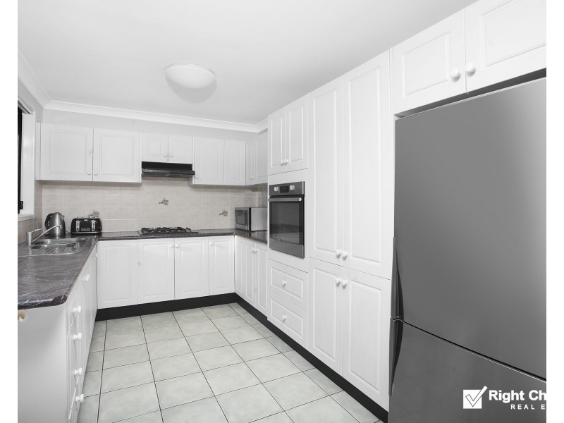 4 Weston Street, Albion Park NSW 2527