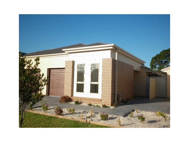 1/5 Banksia Street, Albion Park Rail NSW 2527