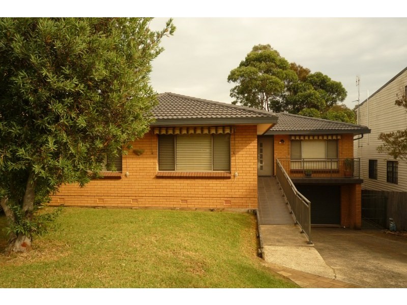 9 Horsley Road, Oak Flats NSW 2529