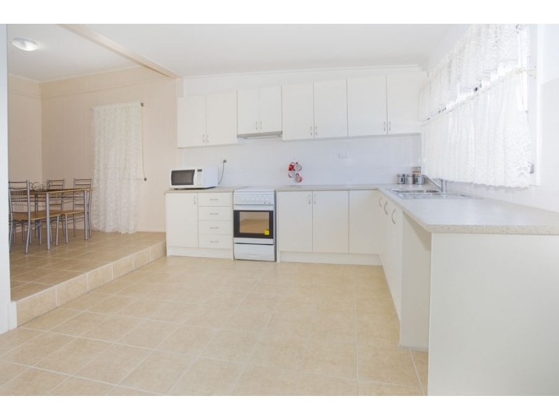 223 Princes Highway, Albion Park Rail NSW 2527