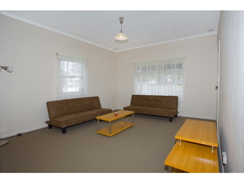 223 Princes Highway, Albion Park Rail NSW 2527
