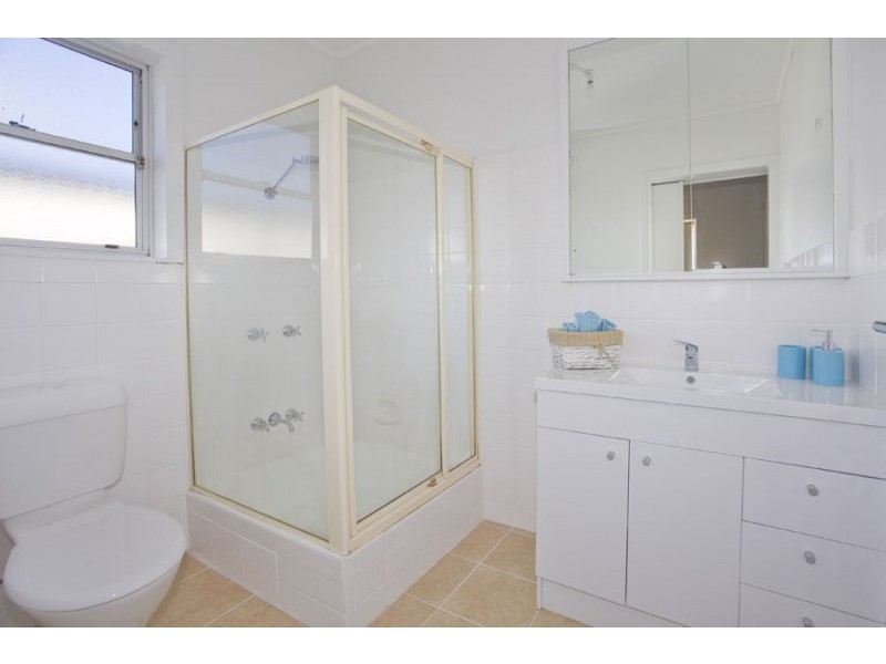 223 Princes Highway, Albion Park Rail NSW 2527