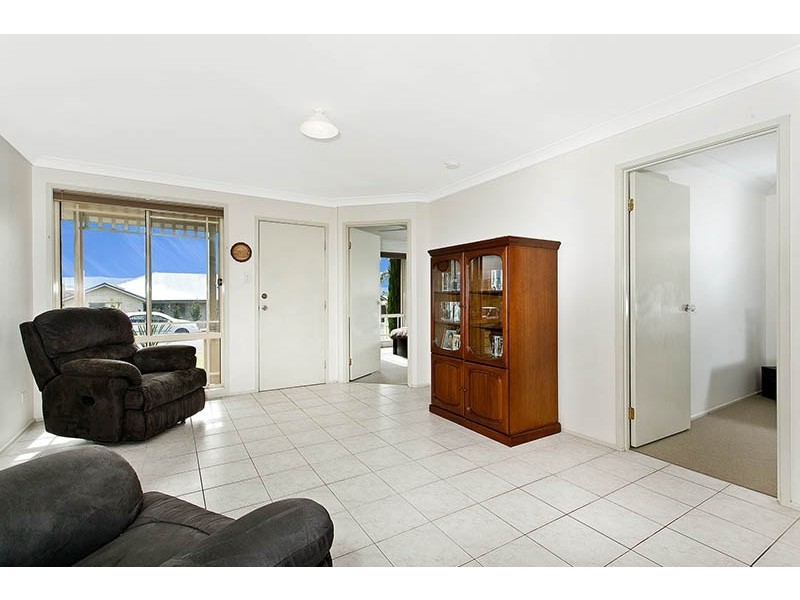 4 Stubbs Road, Albion Park NSW 2527