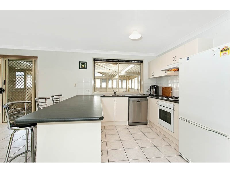 4 Stubbs Road, Albion Park NSW 2527