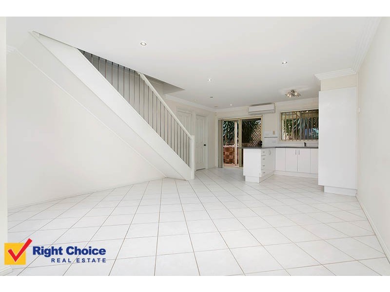 2/9 Burrill Place, Flinders NSW 2529