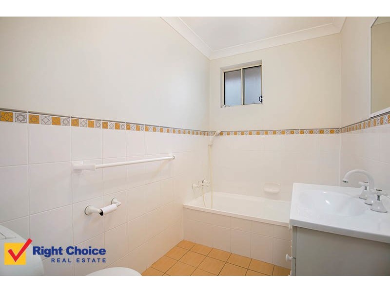 2/9 Burrill Place, Flinders NSW 2529