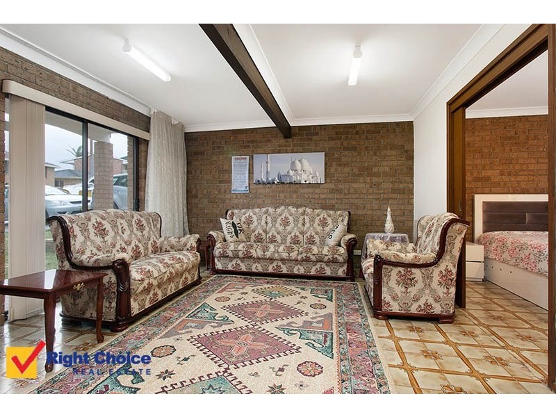 43 Shipton Crescent, Mount Warrigal NSW 2528