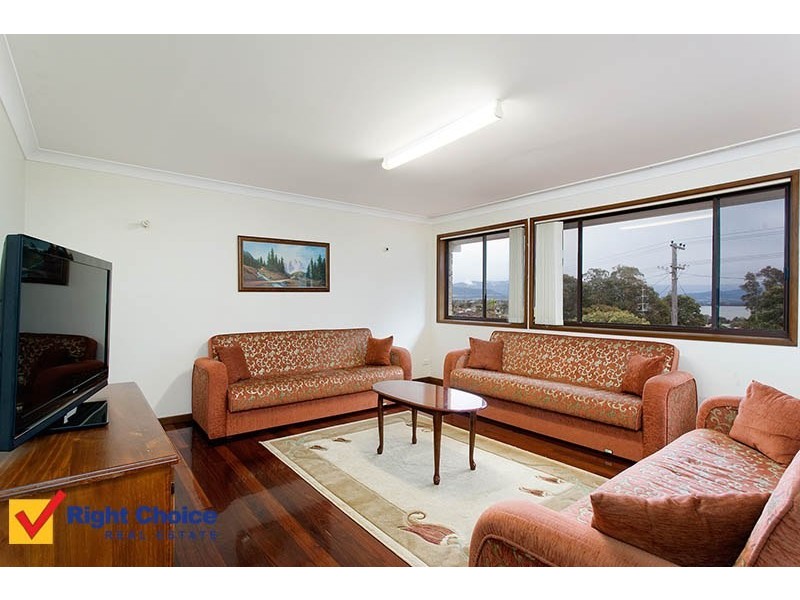 43 Shipton Crescent, Mount Warrigal NSW 2528