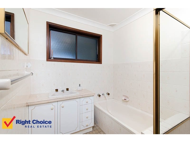 43 Shipton Crescent, Mount Warrigal NSW 2528