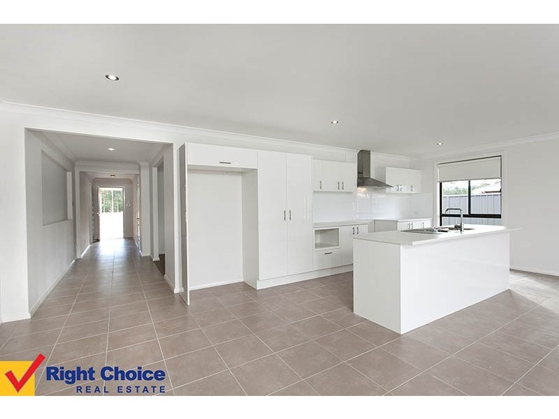 4 Somerset Avenue, South Nowra NSW 2541