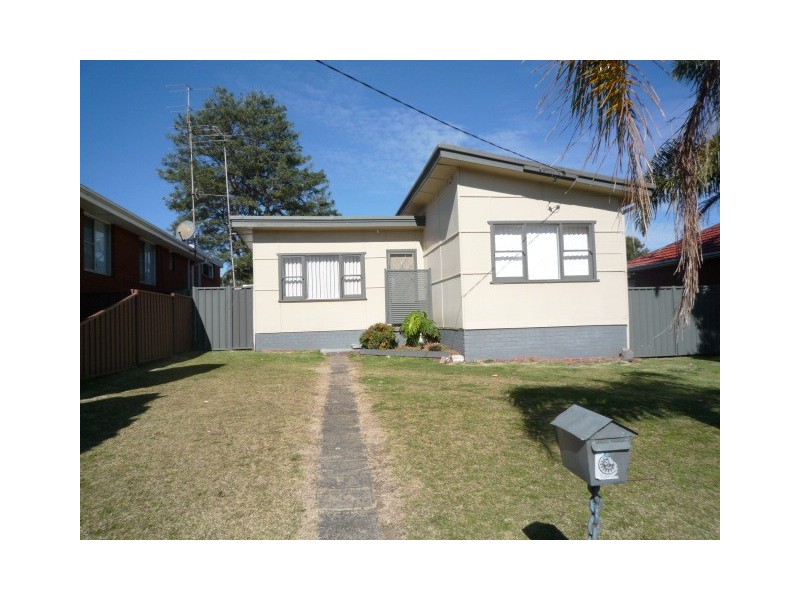 19 Roberts Avenue, Barrack Heights NSW 2528