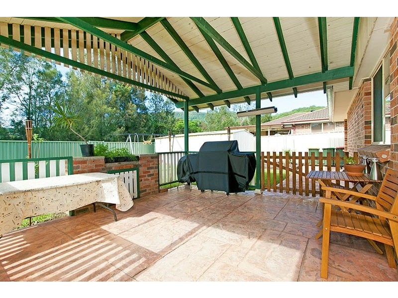 11 Tully Crescent, Albion Park NSW 2527