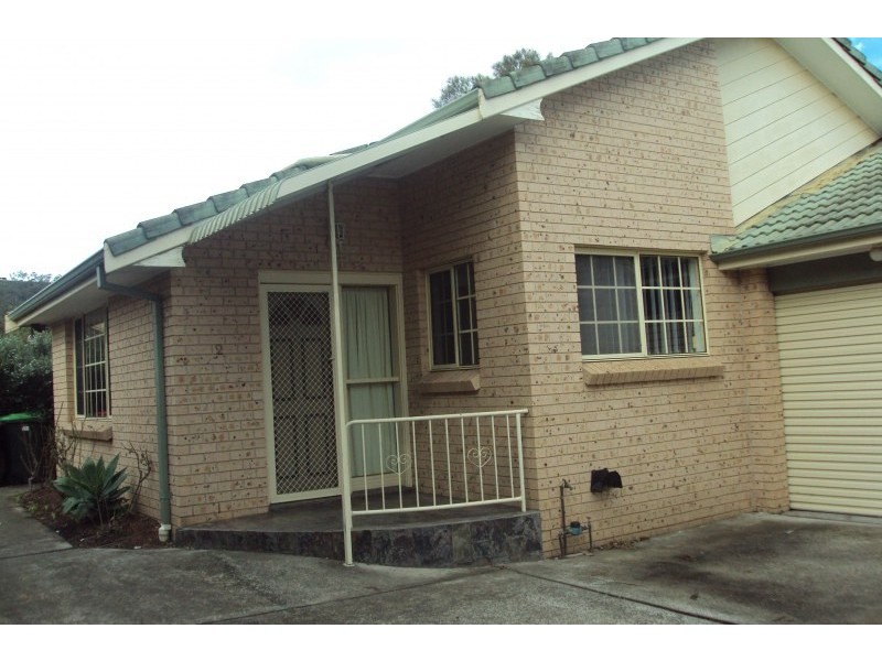 2/66 Jarrah Way, Albion Park Rail NSW 2527