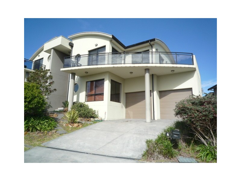 1 Hayman Crescent, Shell Cove NSW 2529
